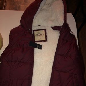 Hollister New Cozy Vest !! NWT